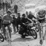 Jacques Anquetil és Federico Bahamontes fighting side by side in the mountains at the Tour de France 1963