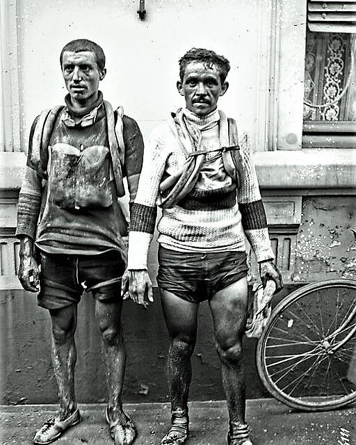 Léon Vallotton and Alfons Lauwers, two cyclists from the heyday of road cycling races were captured possibly after a competiton like warriors coming from a battle in 1911