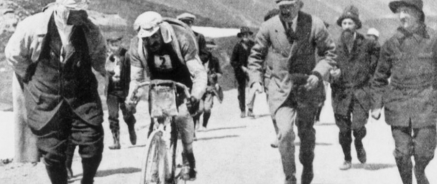 A momemt from the 5th stage of Tour de France 1911 when the cyclists had to climb Co! du Galibier for the very first time