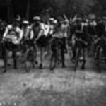 Cyclists waiting for the start of Tour de France 1908